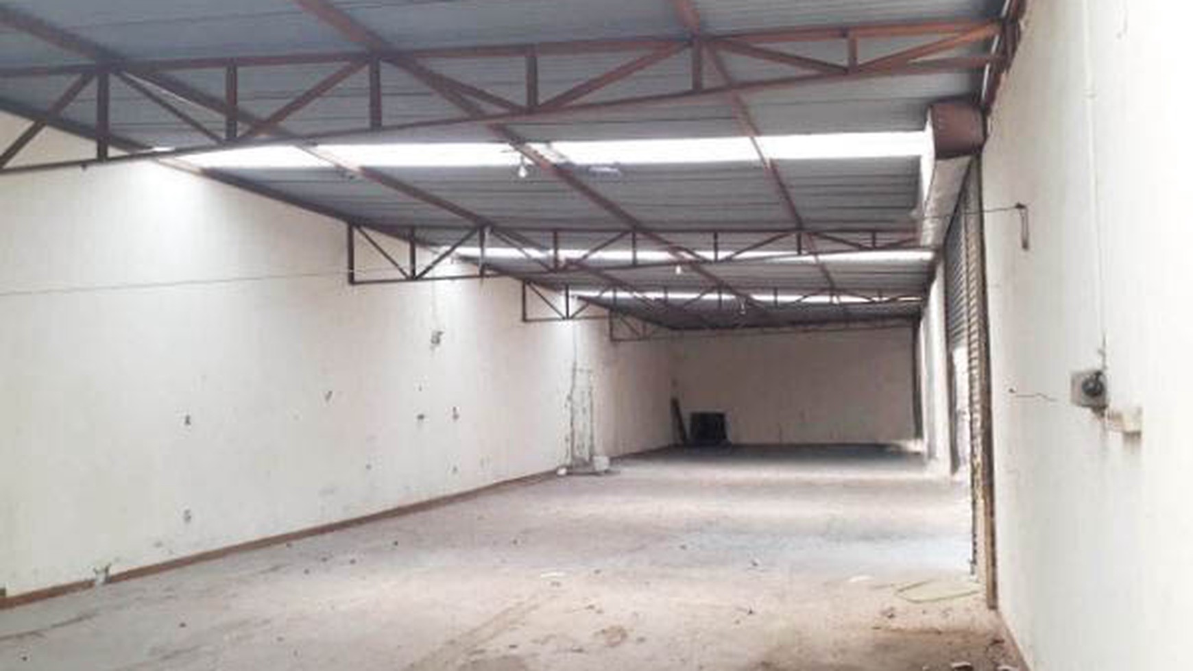 Gudang Jl Jatimulya Raya, Bekasi Timur, Luas 1100m2