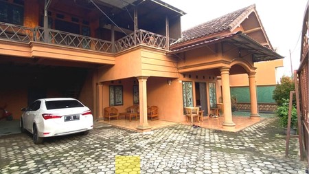 Dijual Cepat Rumah Kayu 2 Lantai Jl P. Buton