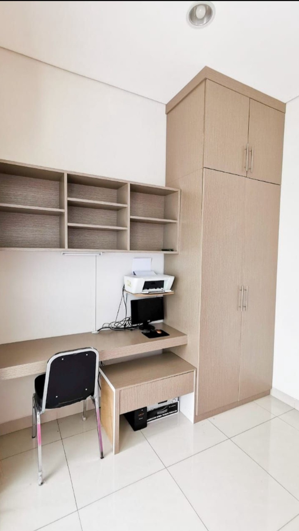 Disewakan Rumah furnished disamping Club House terlengkap BSD Central