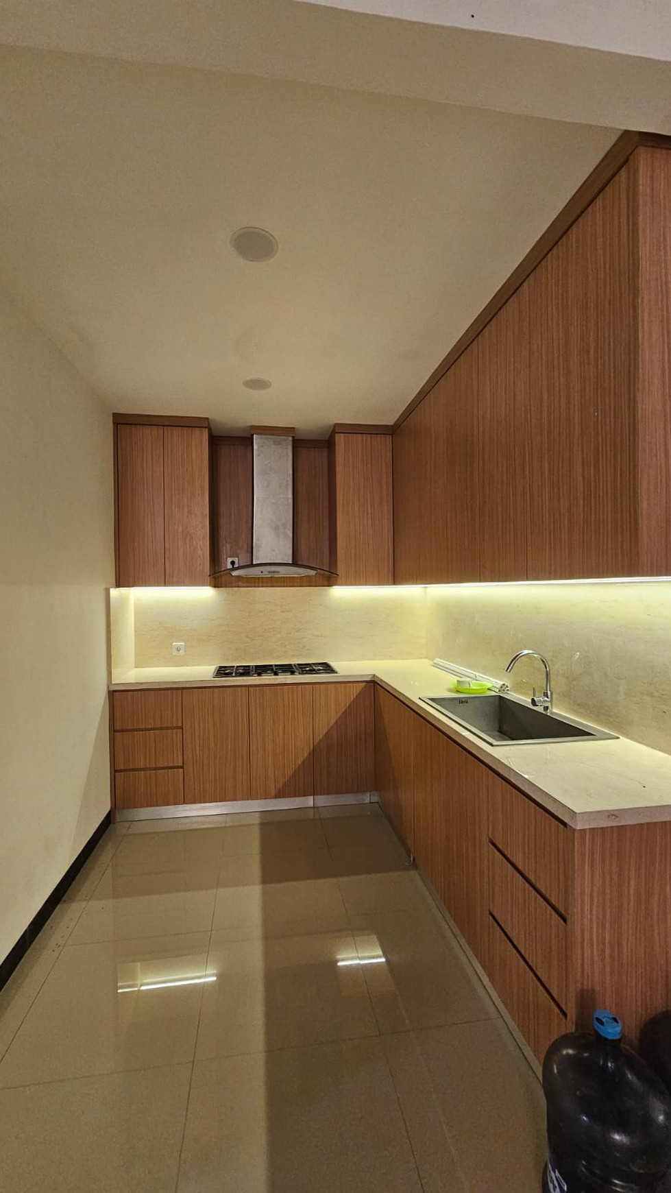 Rumah Bagus,lokasi ok,nyaman di Pondok Indah