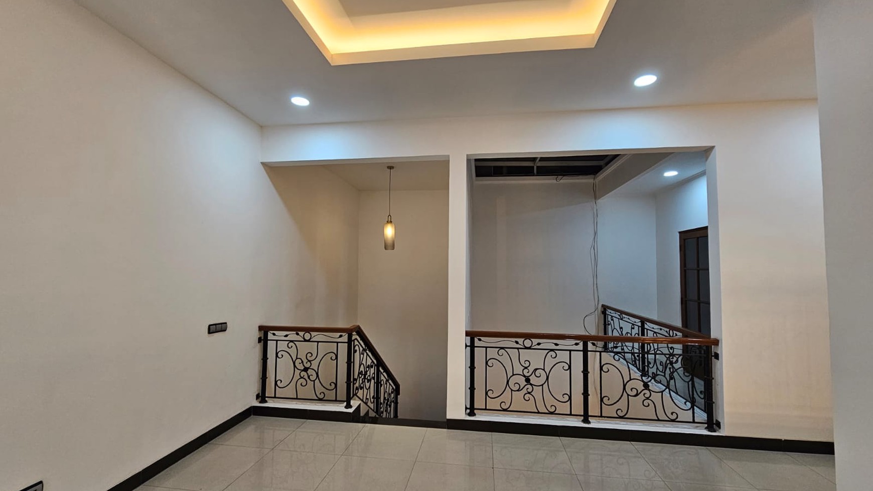 Rumah Bagus,lokasi ok,nyaman di Pondok Indah