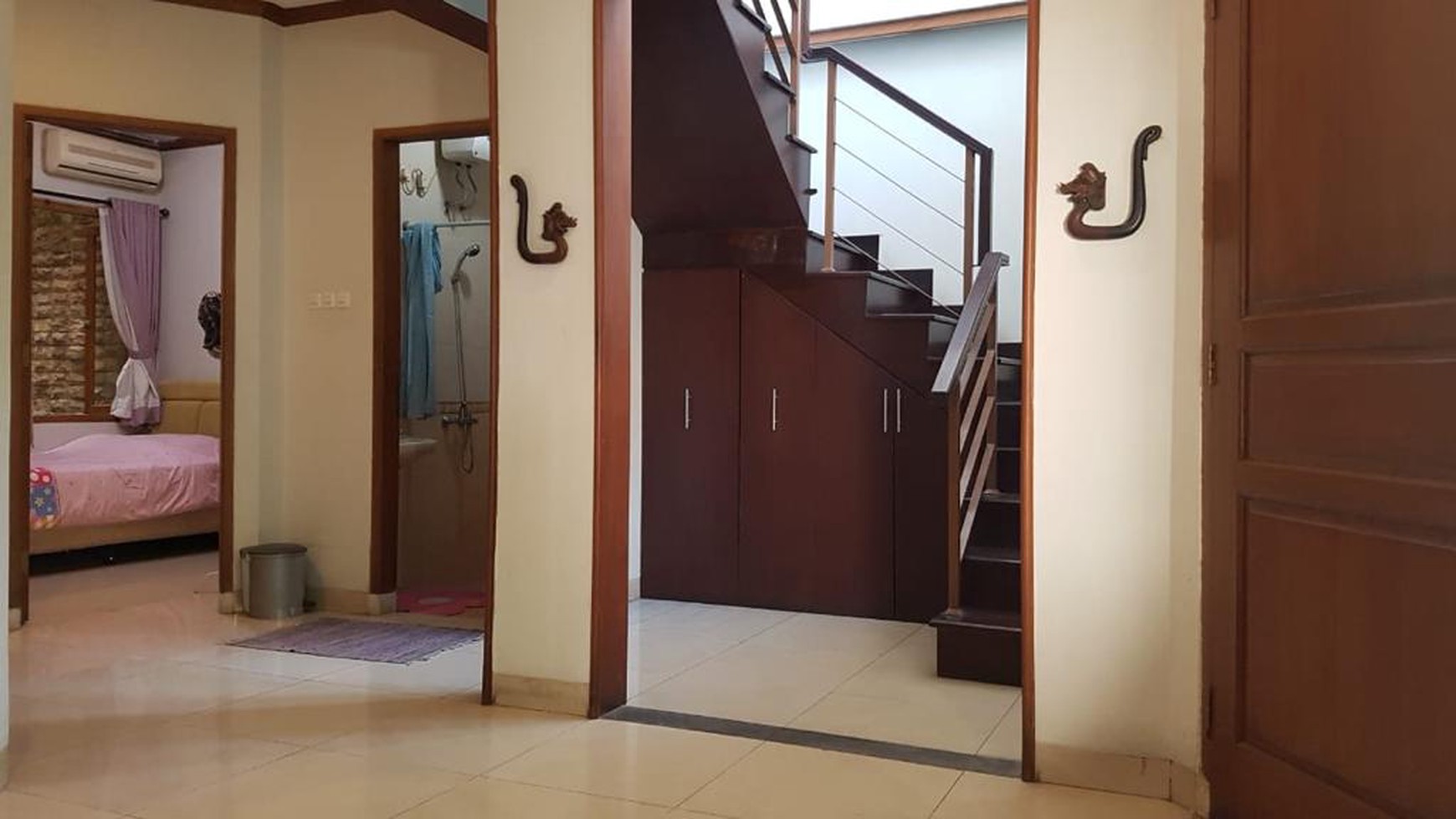 Rumah Cantik,siap huni di Pondok Indah Jakarta Selatan