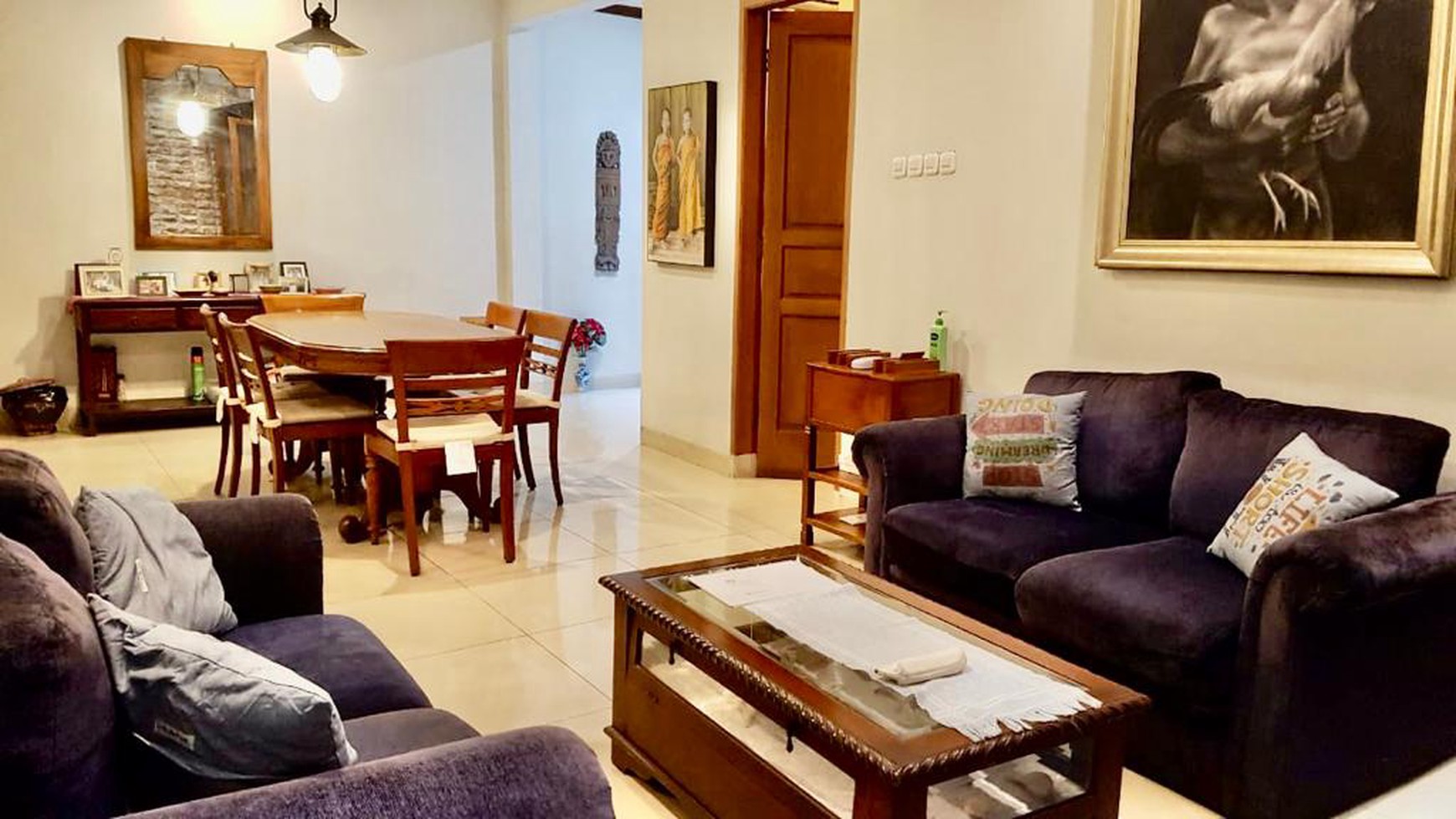 Rumah Cantik,siap huni di Pondok Indah Jakarta Selatan