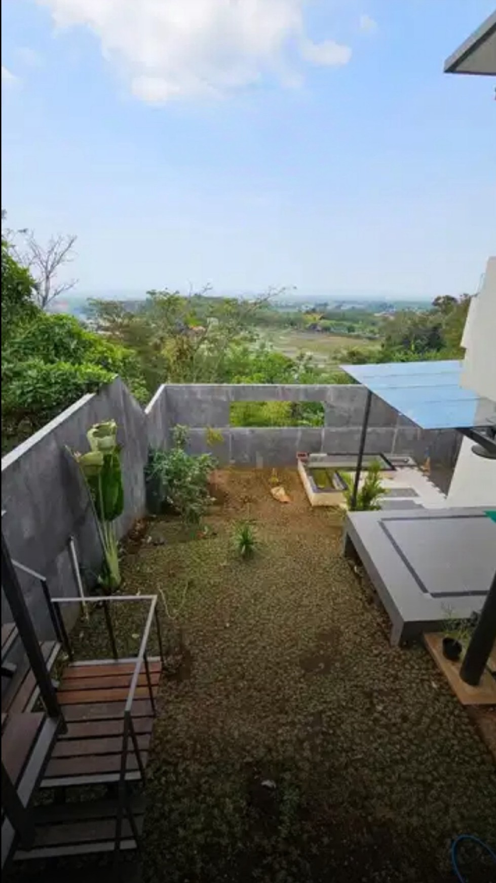 MURAH LUAS Dijual Rumah Villa Taman Dayu Pandaan Pasuruan JATIM BONUS SEMI Furniture - Best View - Lokasi Bagus  Siap Huni 