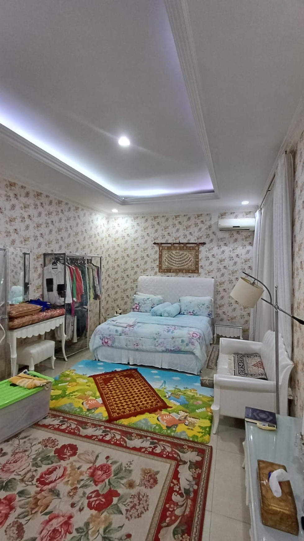 Rumah Mewah, Bagus siap huni di Bintaro - Jaksel