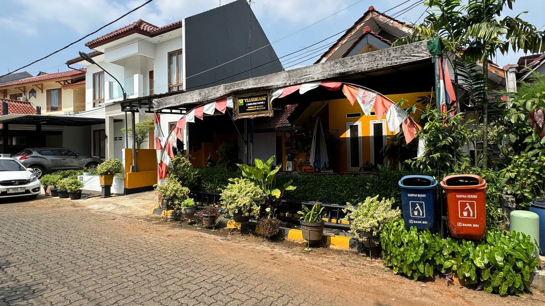 Jakasampurna persada kemala rumah hitug tanah  dekat tol becakayu