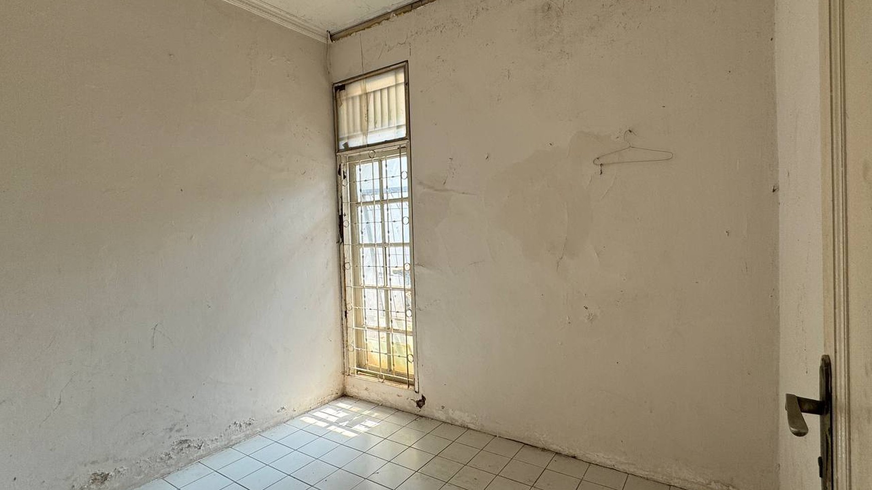 Jakasampurna persada kemala rumah hitug tanah  dekat tol becakayu