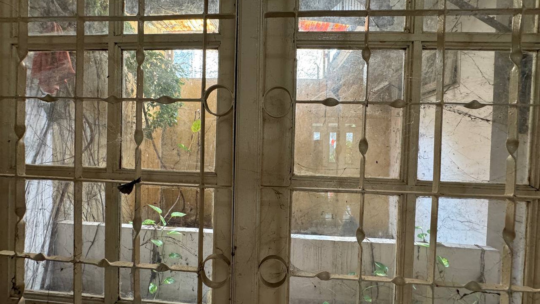 Jakasampurna persada kemala rumah hitug tanah  dekat tol becakayu