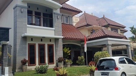 Rumah Mewah di Dalam Perumahan Pesona Merapi Ngaglik Sleman .