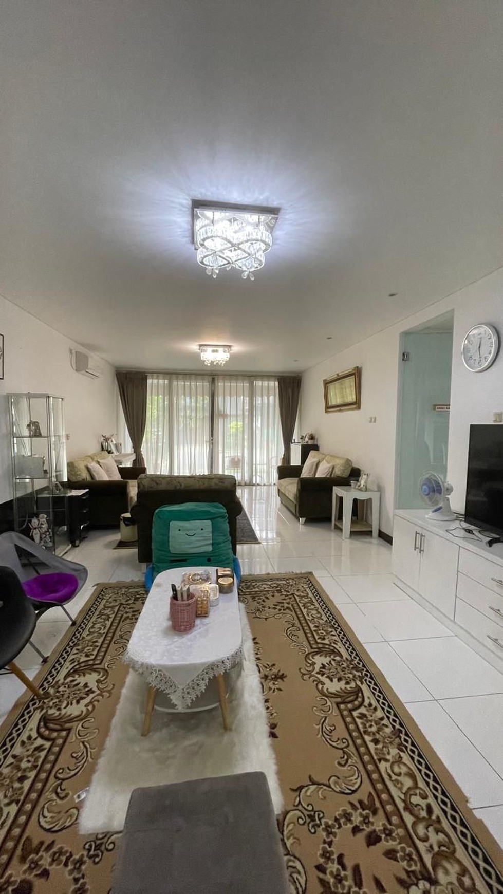 Rumah bagus, dan nyaman dalam cluster di Veteran