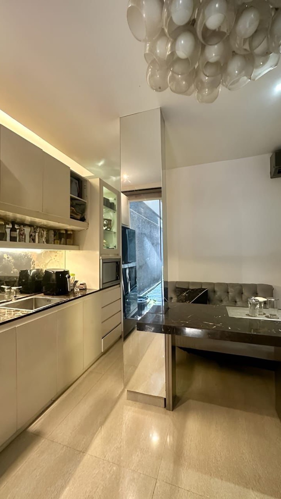 Rumah bagus, lingkungan aman dan nyaman di Veteran