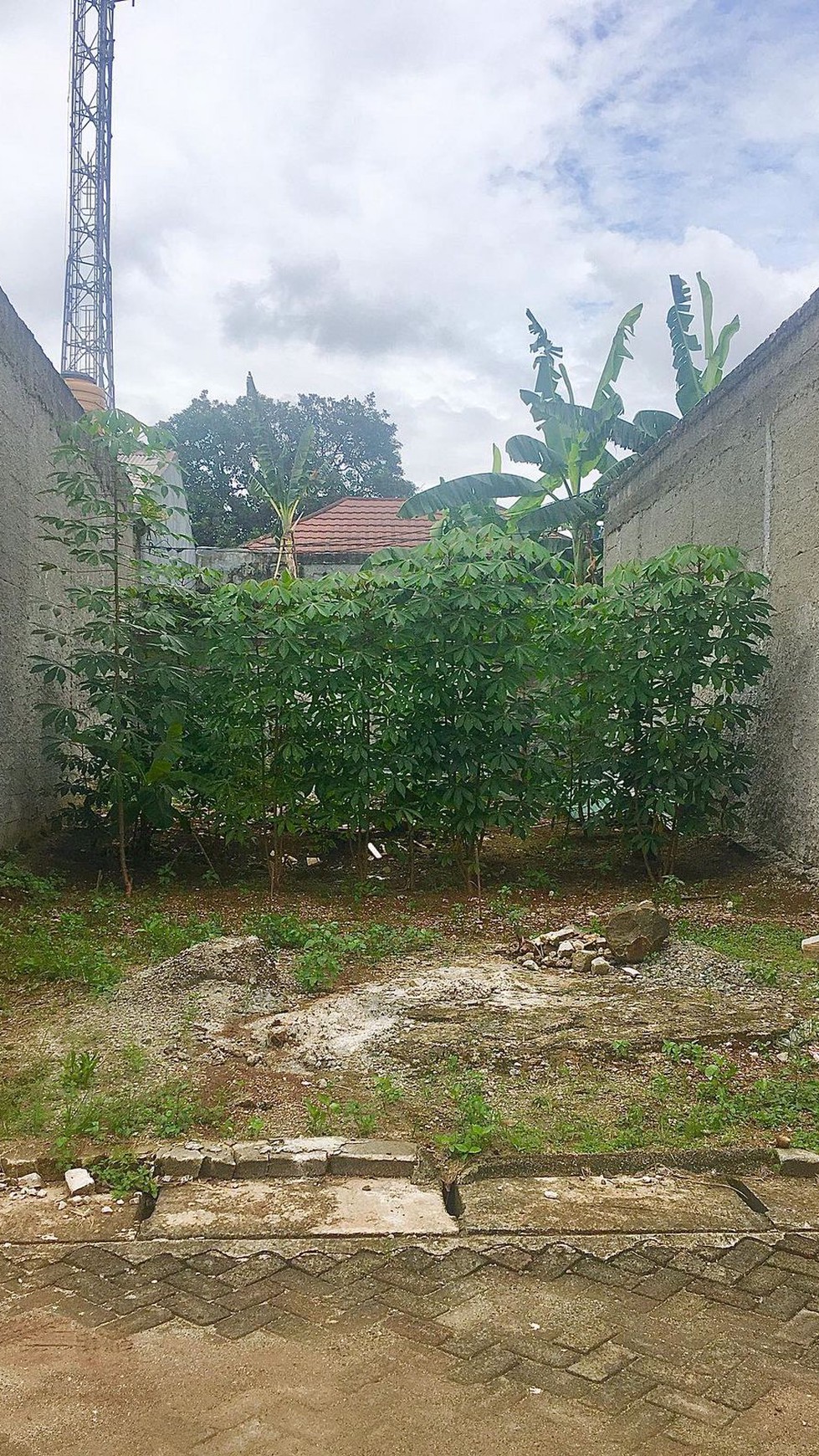 Kavling siap bangun dalam cluster di Pondok Cabe