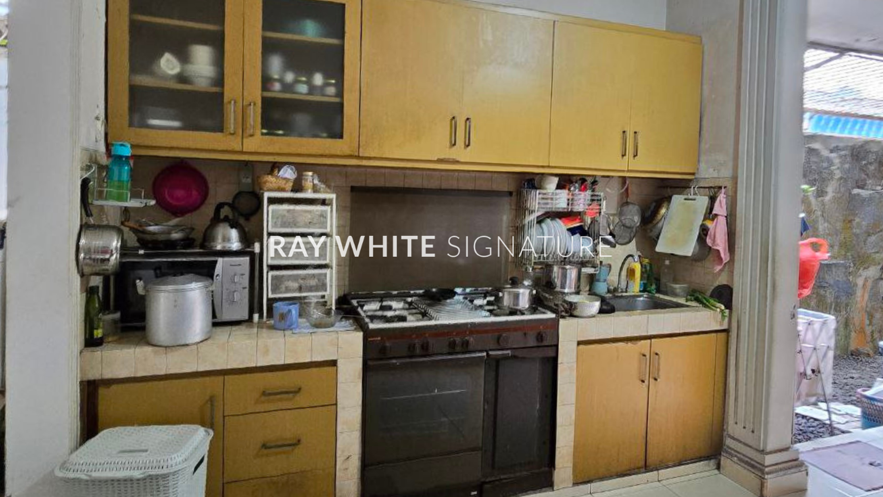 Rumah Hitung Tanah Area Cipete