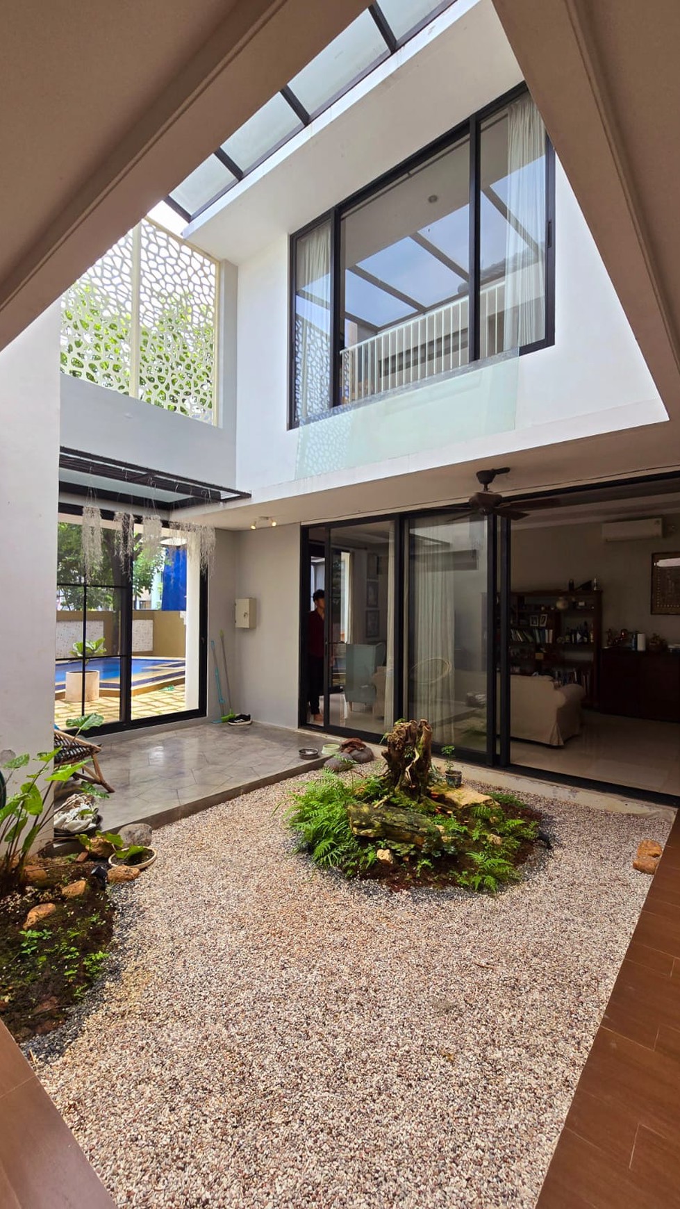 Rumah Hitung Tanah Area Cipete