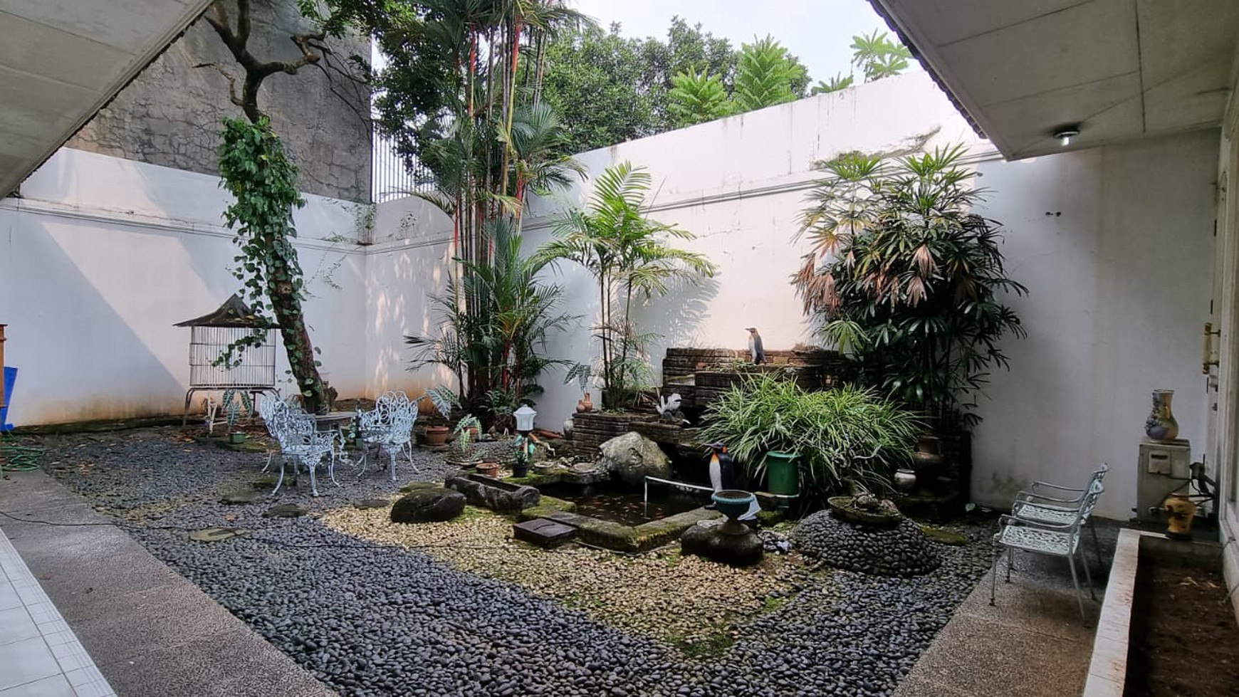 Rumah Hitung Tanah Area Cipete