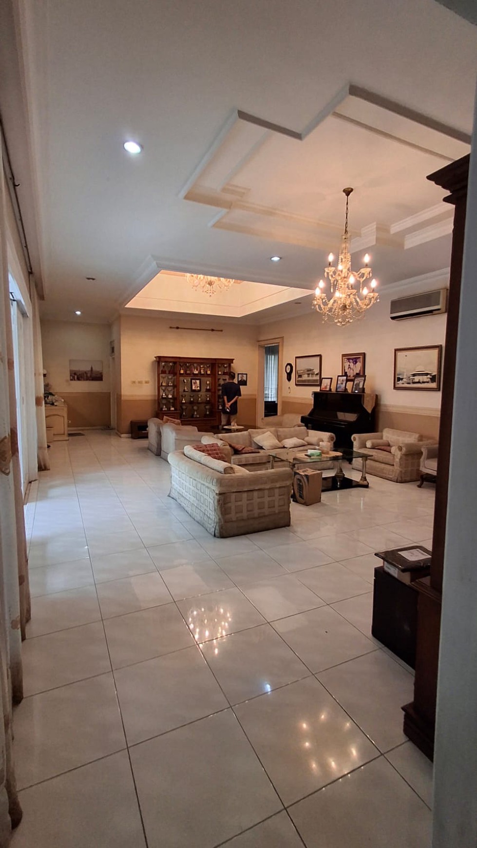 Rumah Hitung Tanah Area Cipete