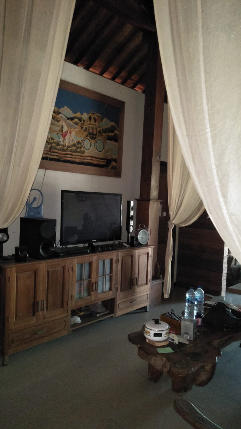 House Leasehold In Great Location Kerobokan Bali.