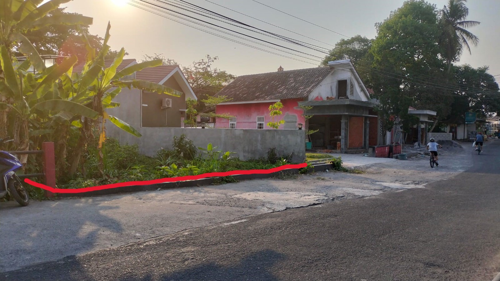 INVESTASI TANAH COCOK UNTUK KOST/GUESTHOUSE/CAFE LOKASI DEKAT KAWASAN KULINER JL. PALAGAN