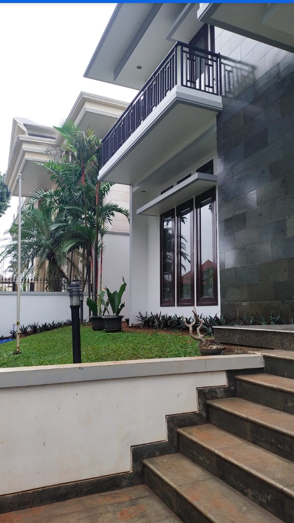 Rumah Mewah Dijual/disewa lokasi Premium Pondok indah 