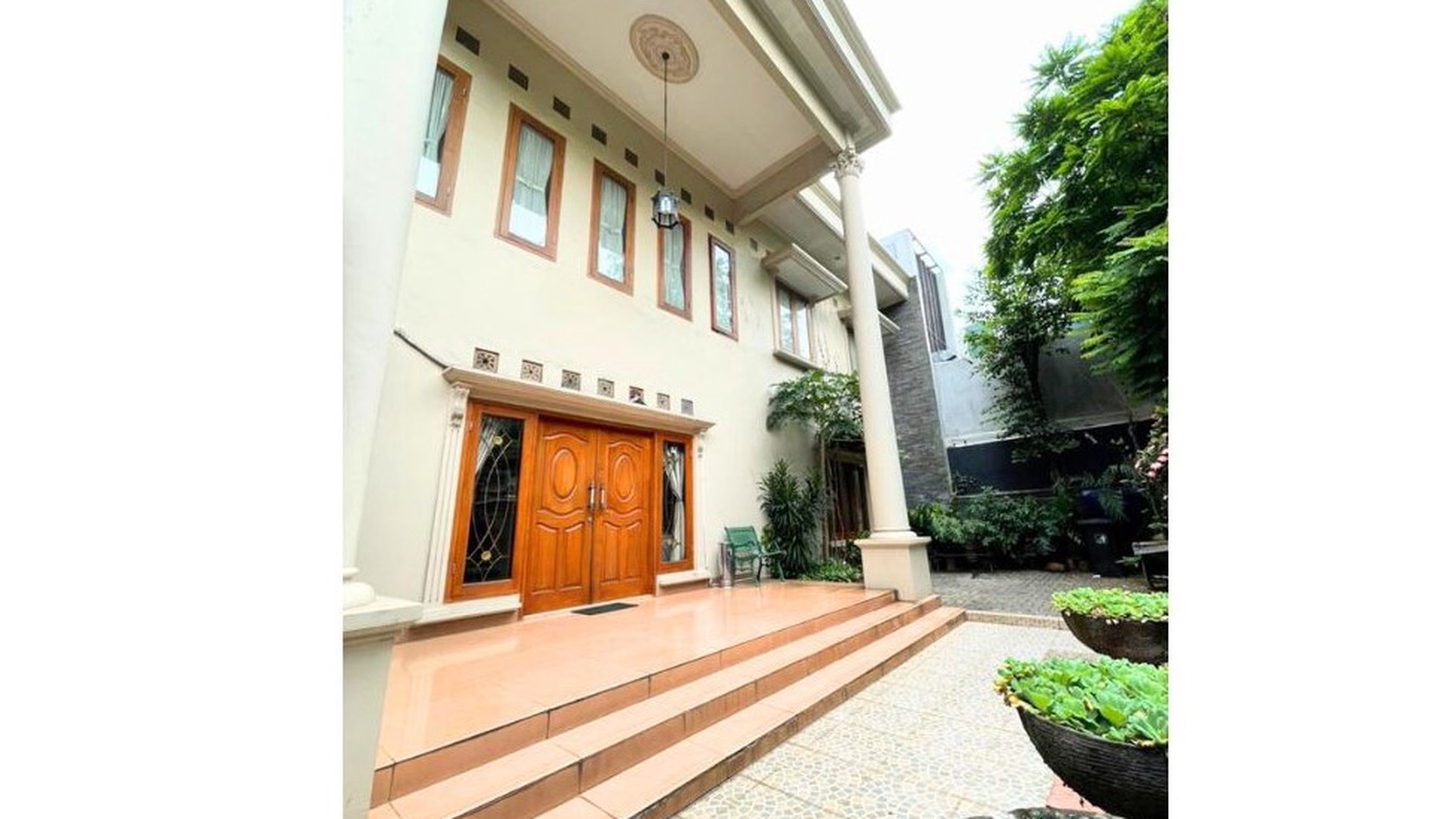 Rumah Mewah di Kebayoran Baru, Jakarta Selatan