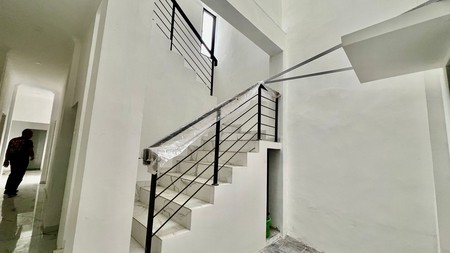 Dijual Rumah kos brandnew 24 Kamar lokasi jl. sawo cipete dekat MRT H.Nawi dan MRT Blok.A