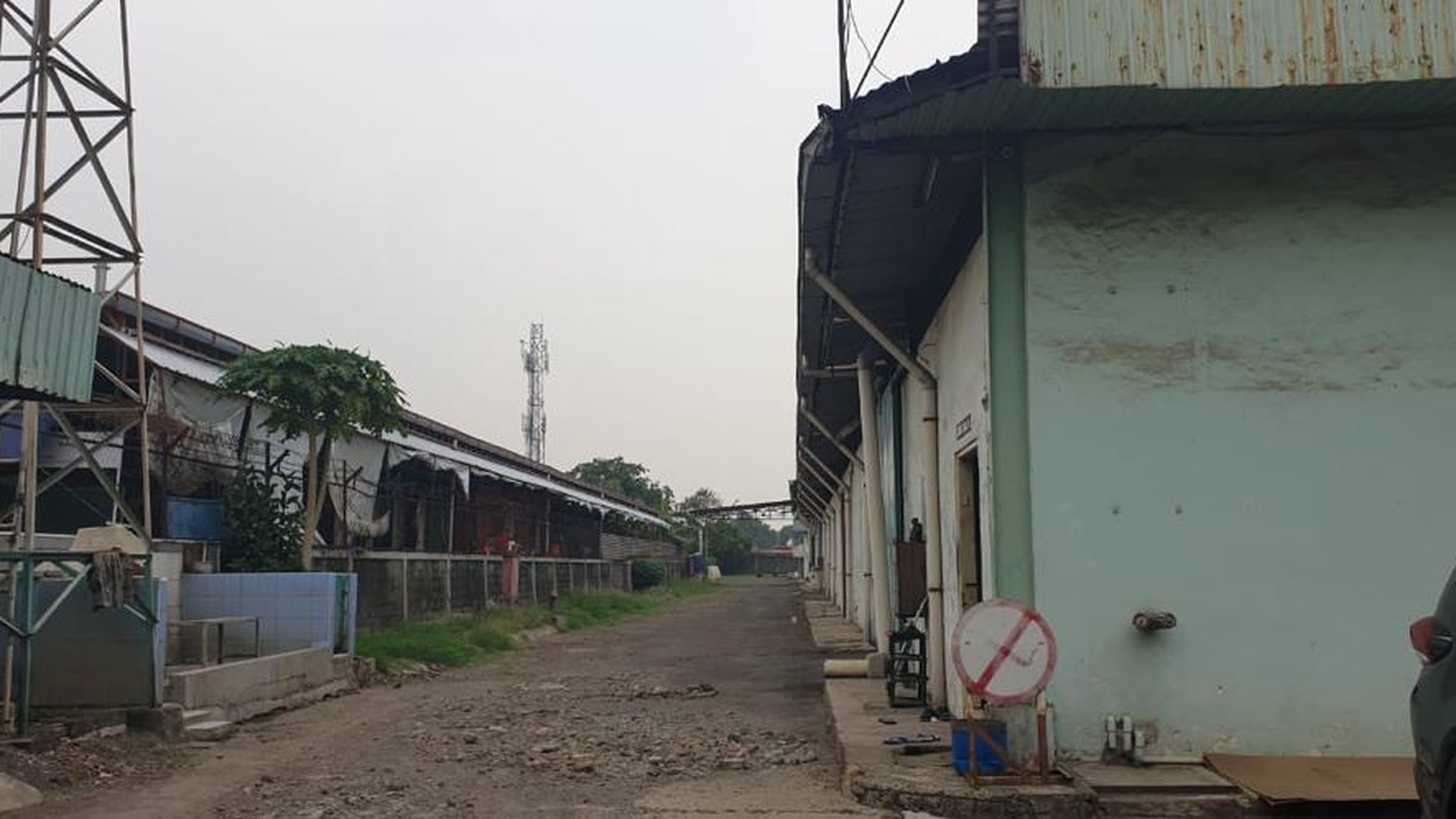 Tanah dan Gudang dalam Kawasan Industri. harga dibawah NJOP 