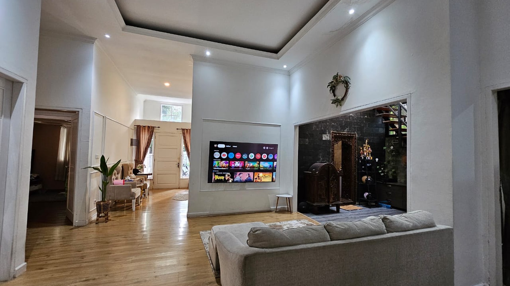 Rumah Hitung Tanah Area Cipete