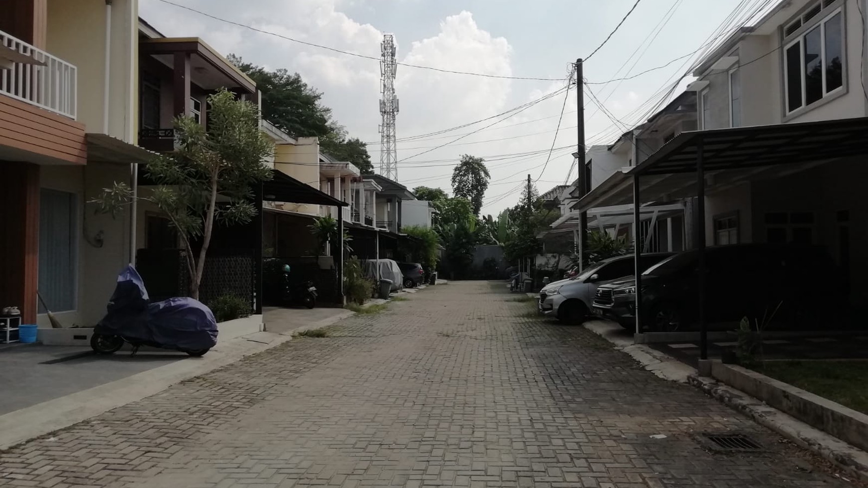 Rumah 2 Lantai Siap Huni dalam Cluster @Pondok Aren