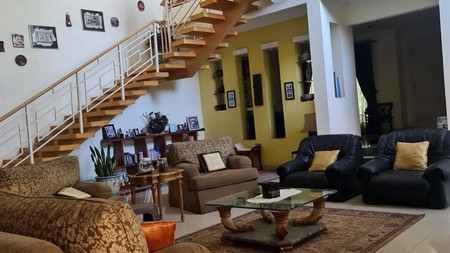 Rumah Semi Furnished di Menteng Residence, Bintaro Sektor 7