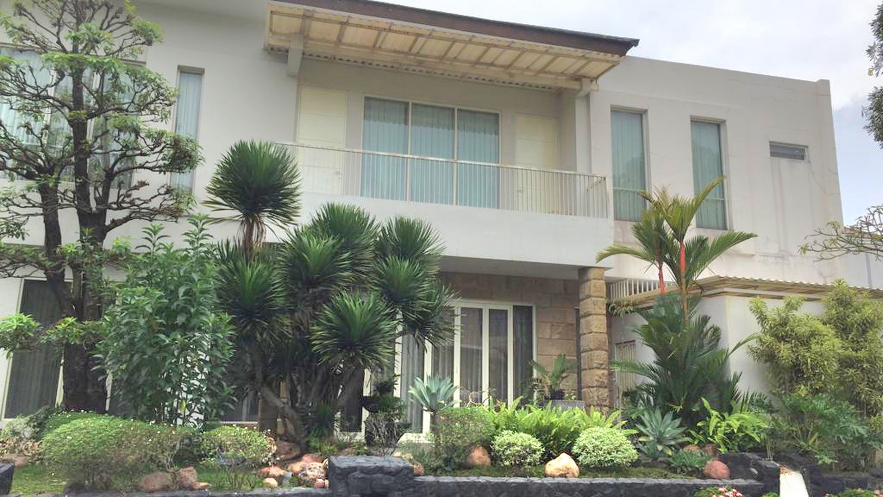 430 m2 Rumah Raffles Garden Citraland Surabaya PLUS Kolam Renang PRIVATE POOL 