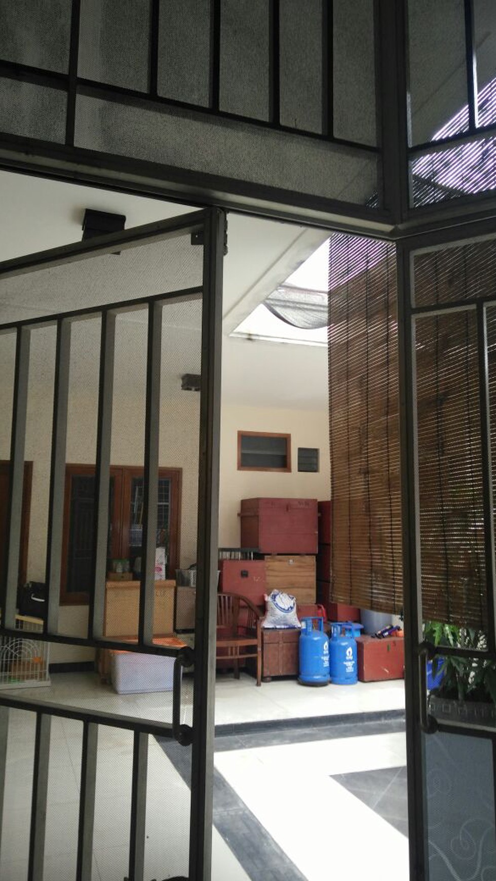 Rumah Siap Huni Dalam Cluster Bintaro Sektor 9