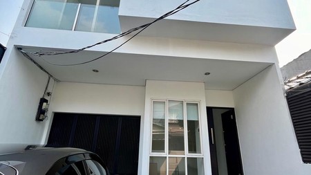 Rumah Bagus, cantik siap huni di Jakarta Selatan