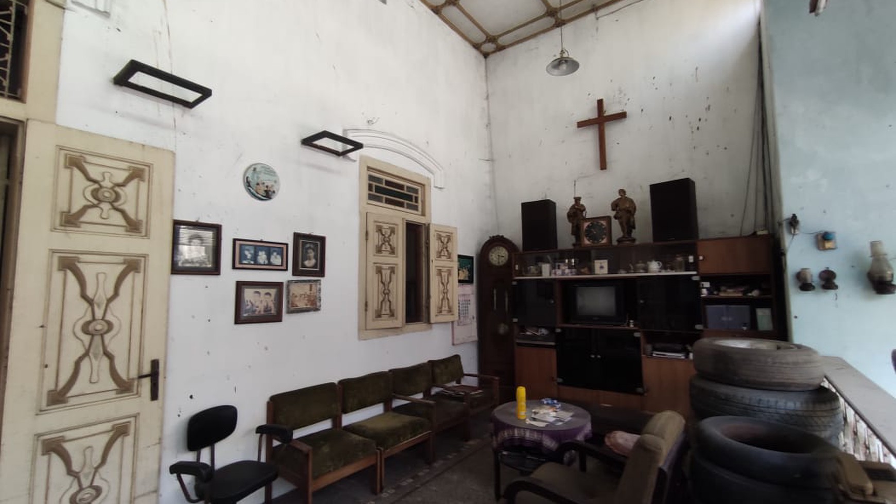 Rumah Hitung Tanah Area Cipete