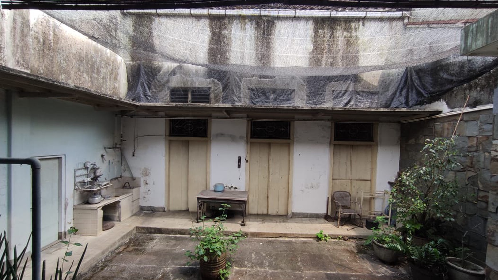 Rumah Hitung Tanah Area Cipete