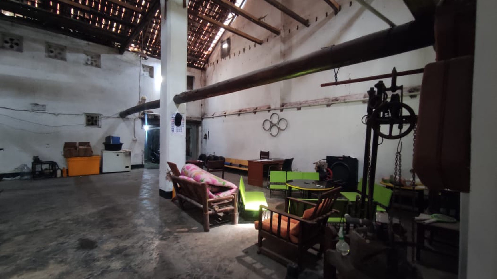 Rumah Hitung Tanah Area Cipete