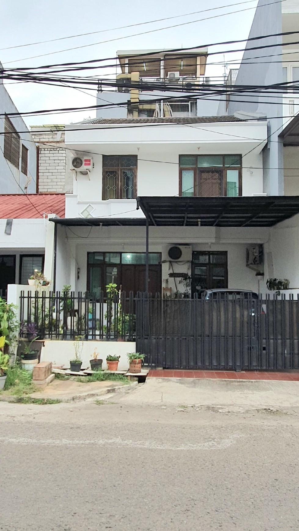 Rumah Kelapa Puan Timur, Kelapa Gading Luas 6x20 m2;