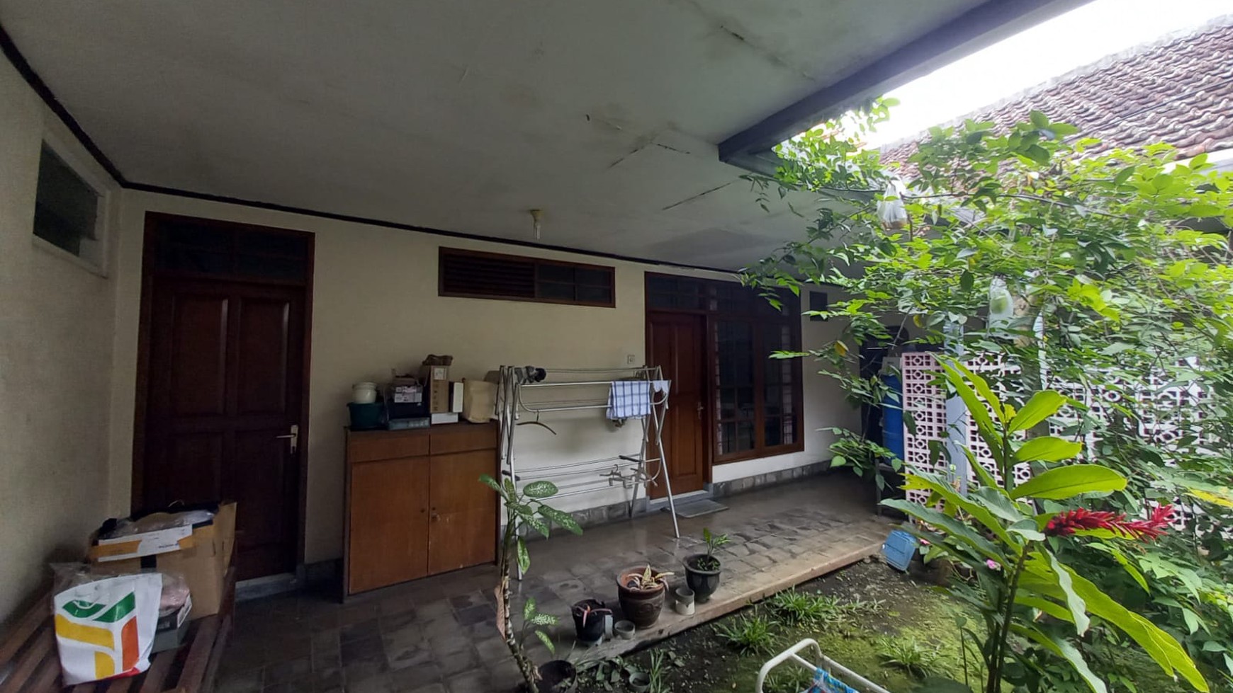 Rumah Minimalis Asri di Sayap Pajajaran Bandung Kota