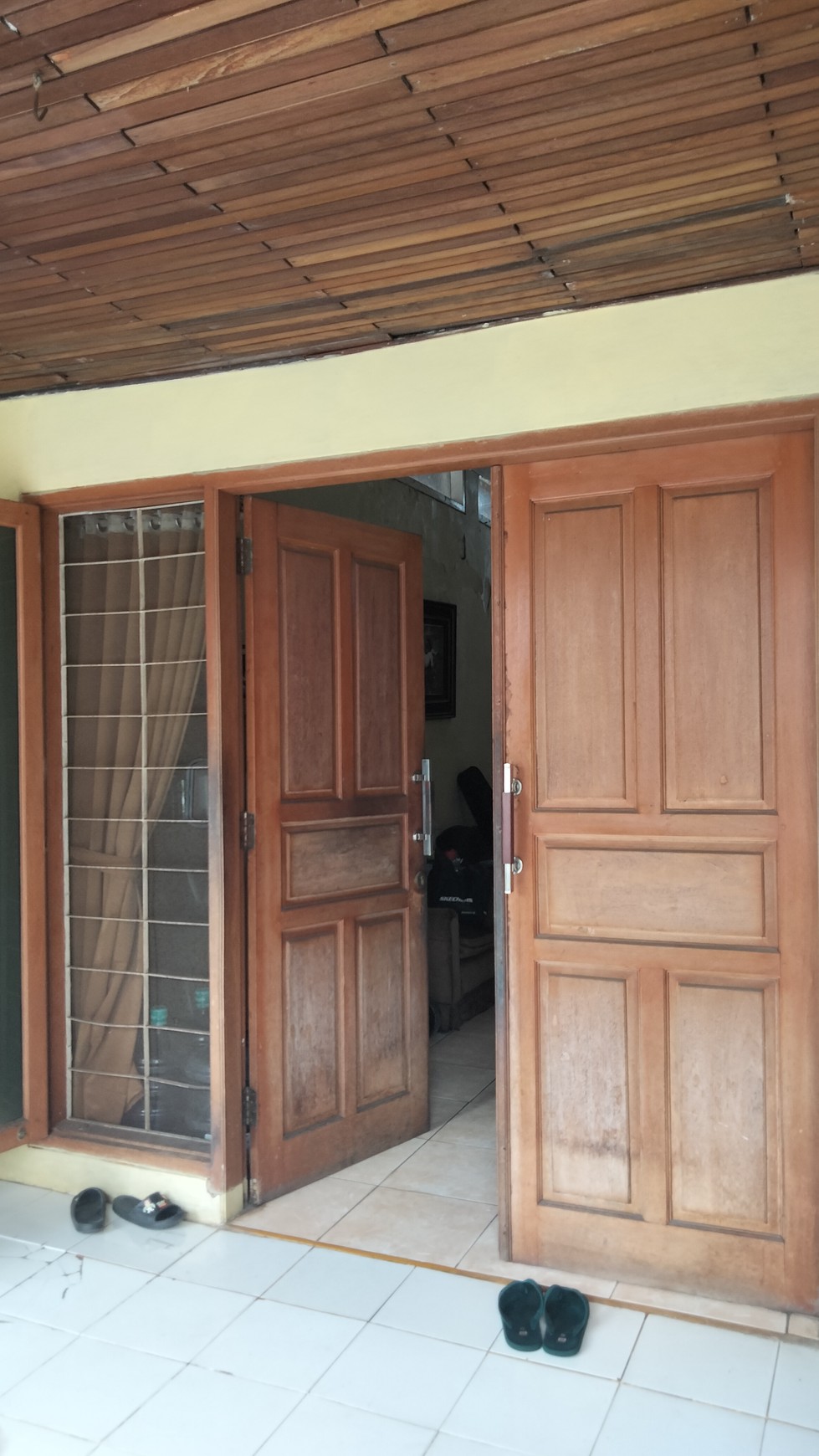 Jual.cepat rumah di Jl Guntur Jakarta Selatan