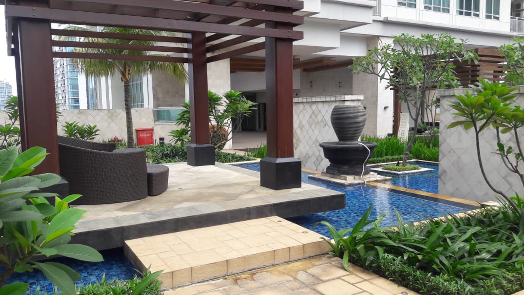 Denpasar Residence 3BR Fully Furnished - Corner Unit