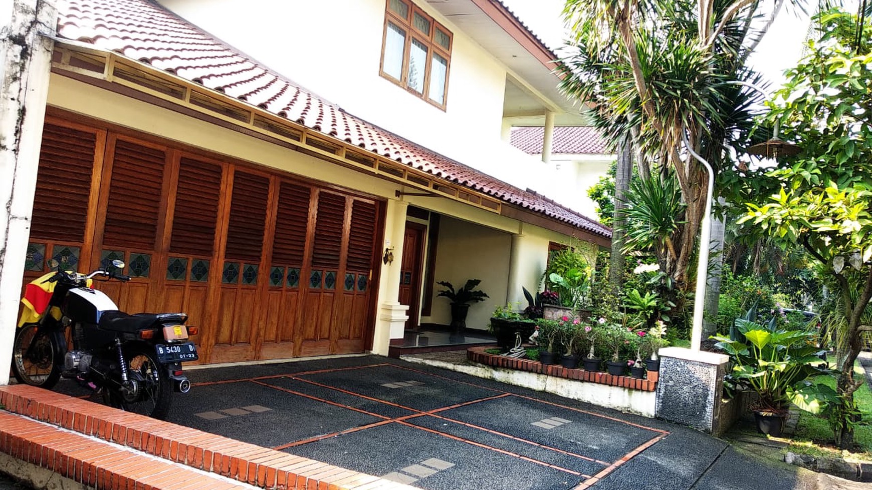 Rumah 2 Lantai Bintaro Jaya dengan Bangunan Kokoh @Bintaro