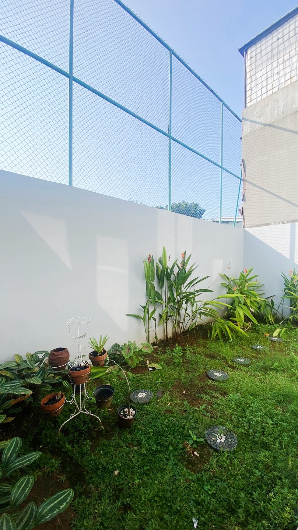 Dijual Cepat Rumah Bagus Di Emerald Terrace Bintaro Jaya Sektor 9