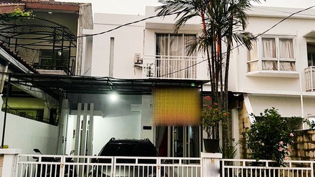 Rumah Bagus Di Jl Lestari Ciputat Kota Tangerang Selatan