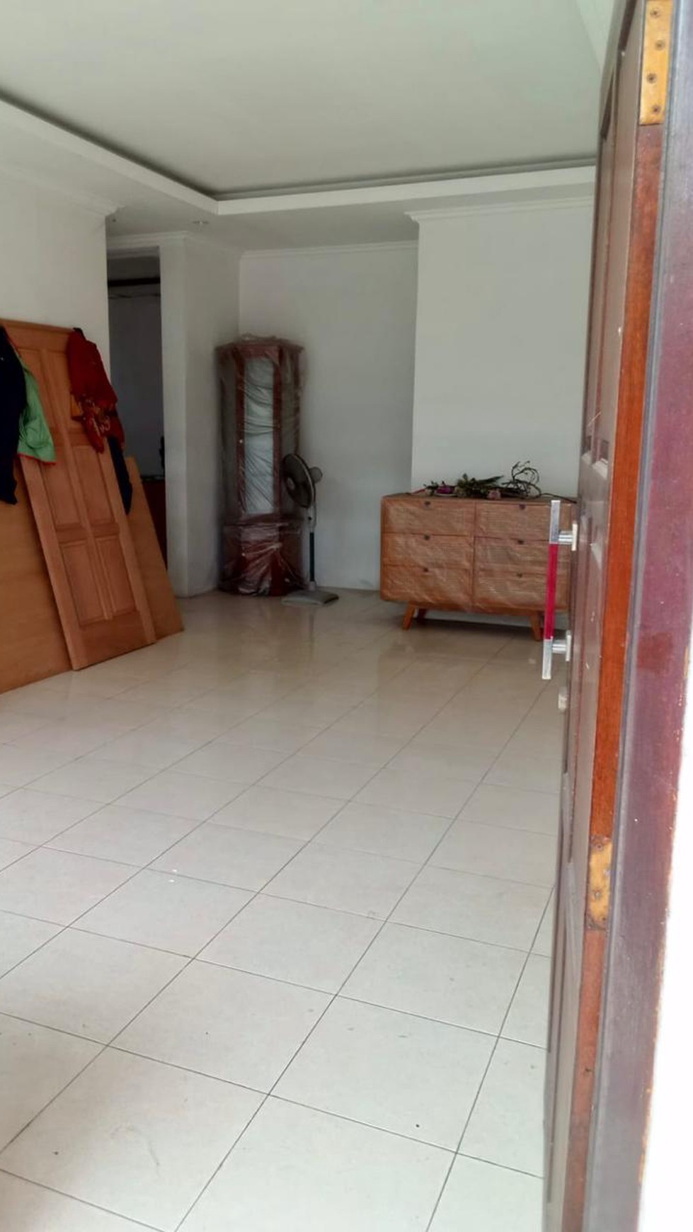 Rumah Komplek DPR Pribadi Meruya