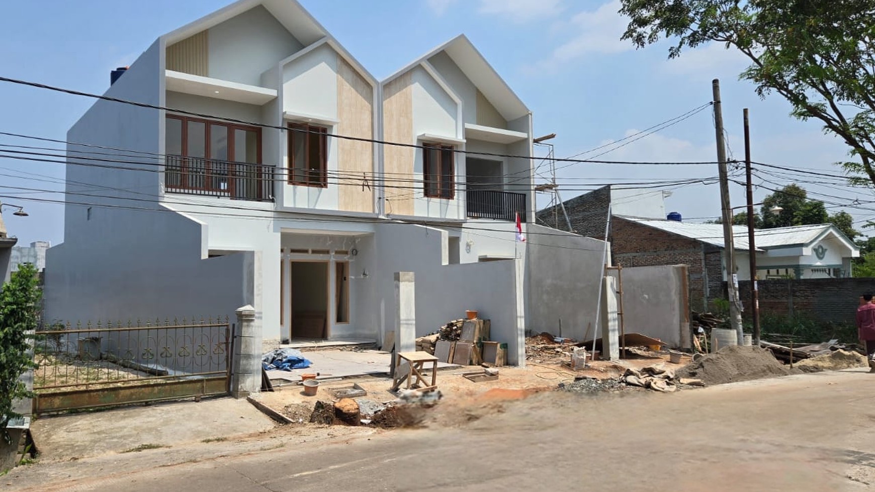 Hot Listing. Rumah brand new di Bumi Puspitek Asri, Pagedangan