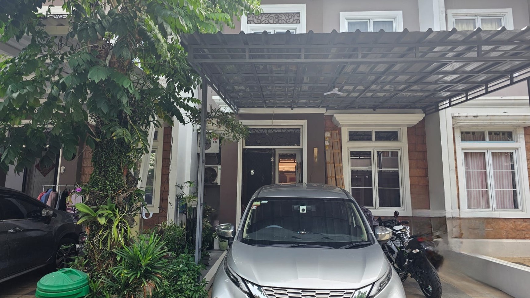 Murah. Rumah Bagus harga menarik Michelia Centro, Gading Serpong