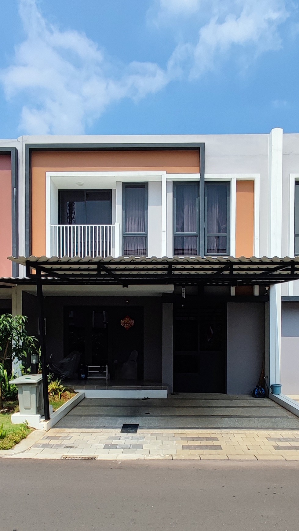 Flash Sale. Rumah bagus Baroni Symphonia, Gading Serpong