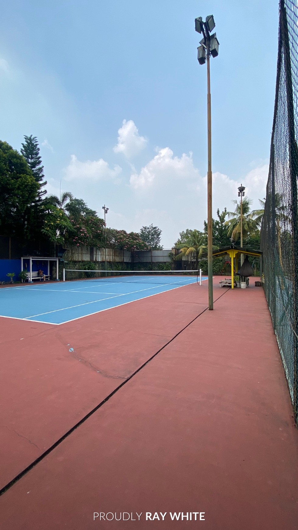 Dijual Playground di Kemang, Jakarta Selatan