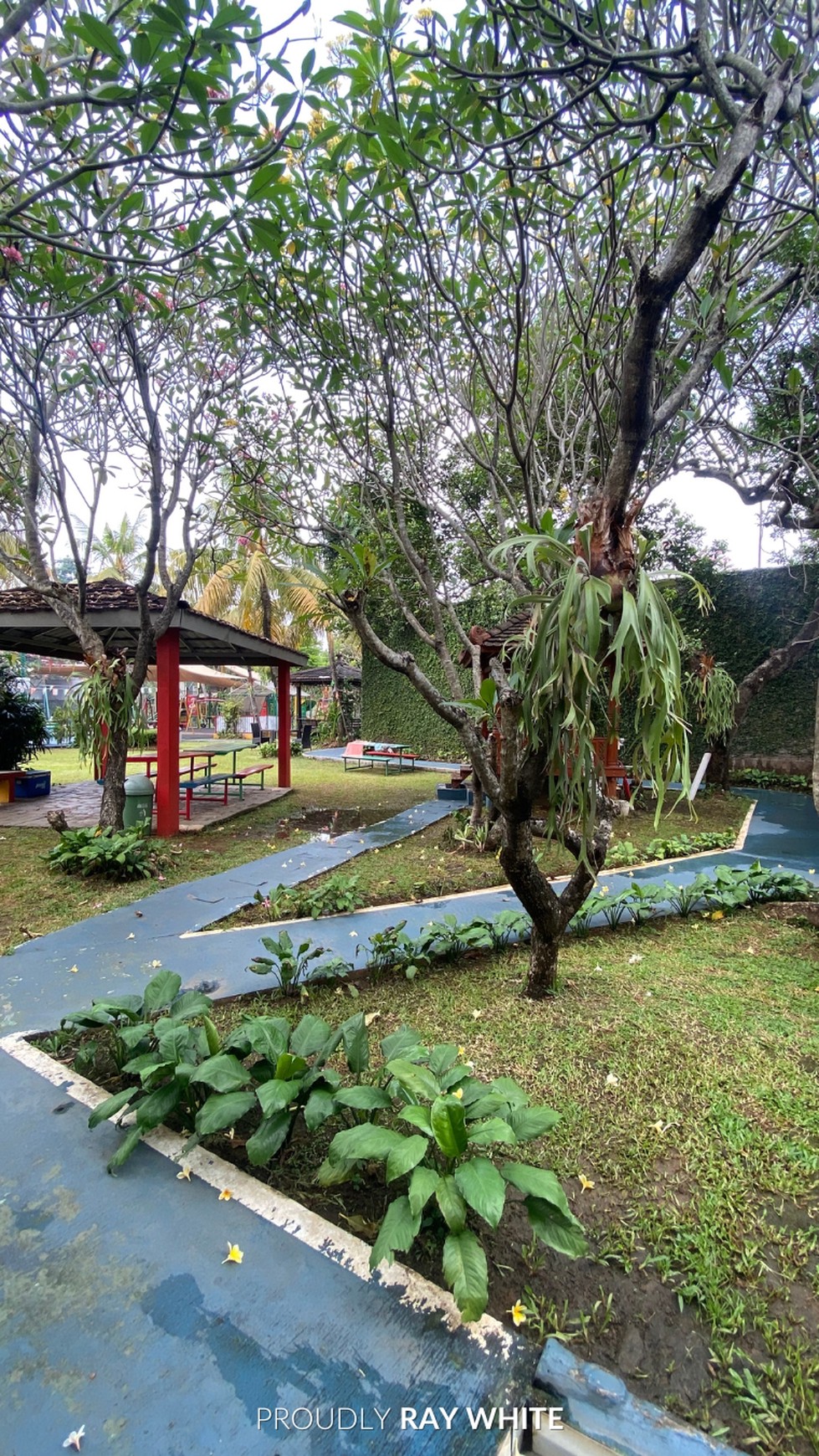 Dijual Playground di Kemang, Jakarta Selatan