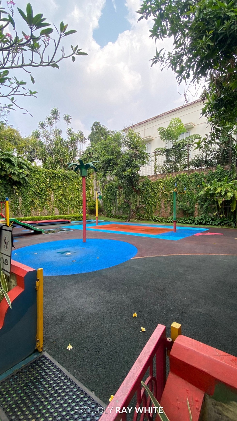 Dijual Playground di Kemang, Jakarta Selatan