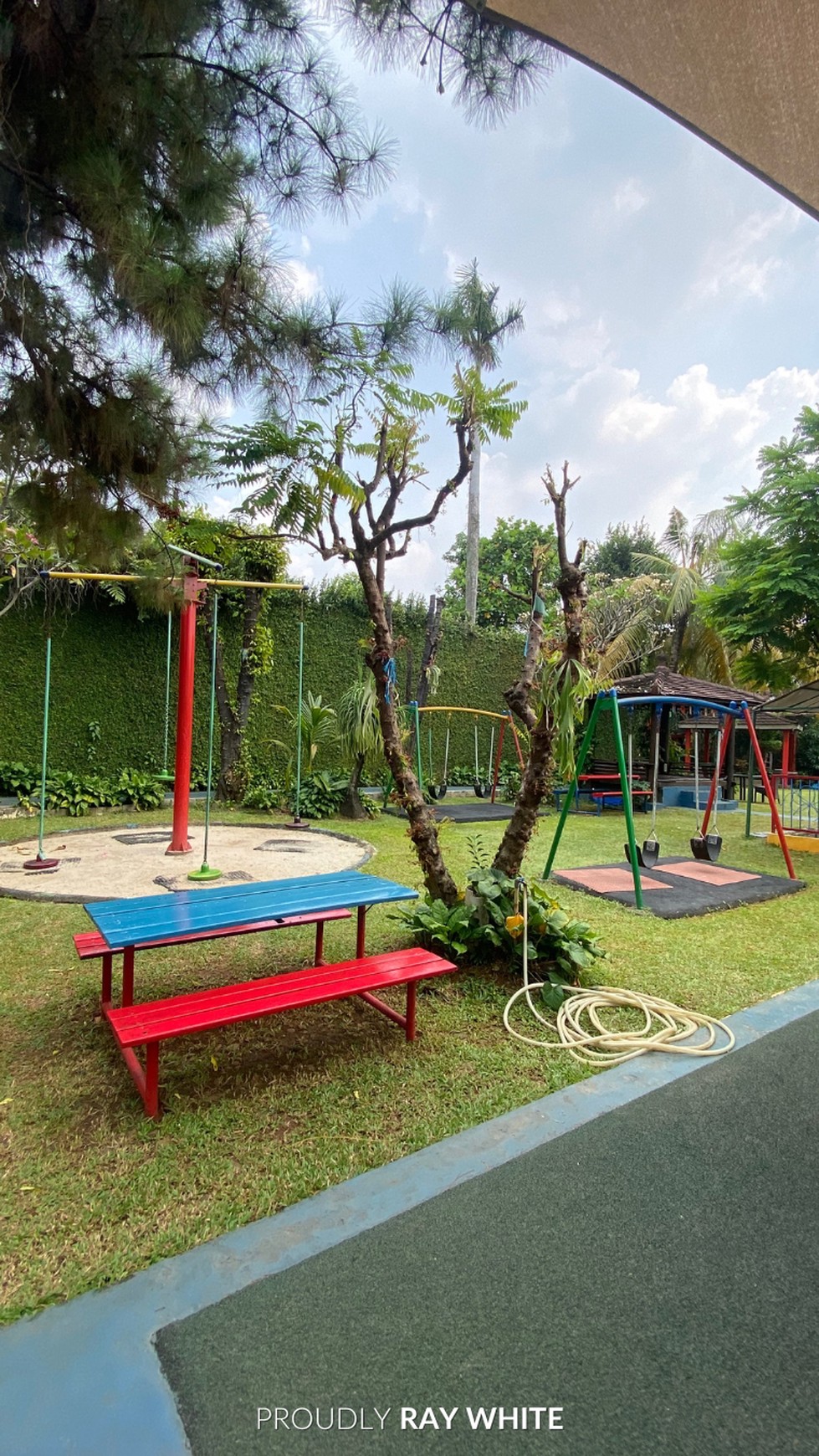 Dijual Playground di Kemang, Jakarta Selatan